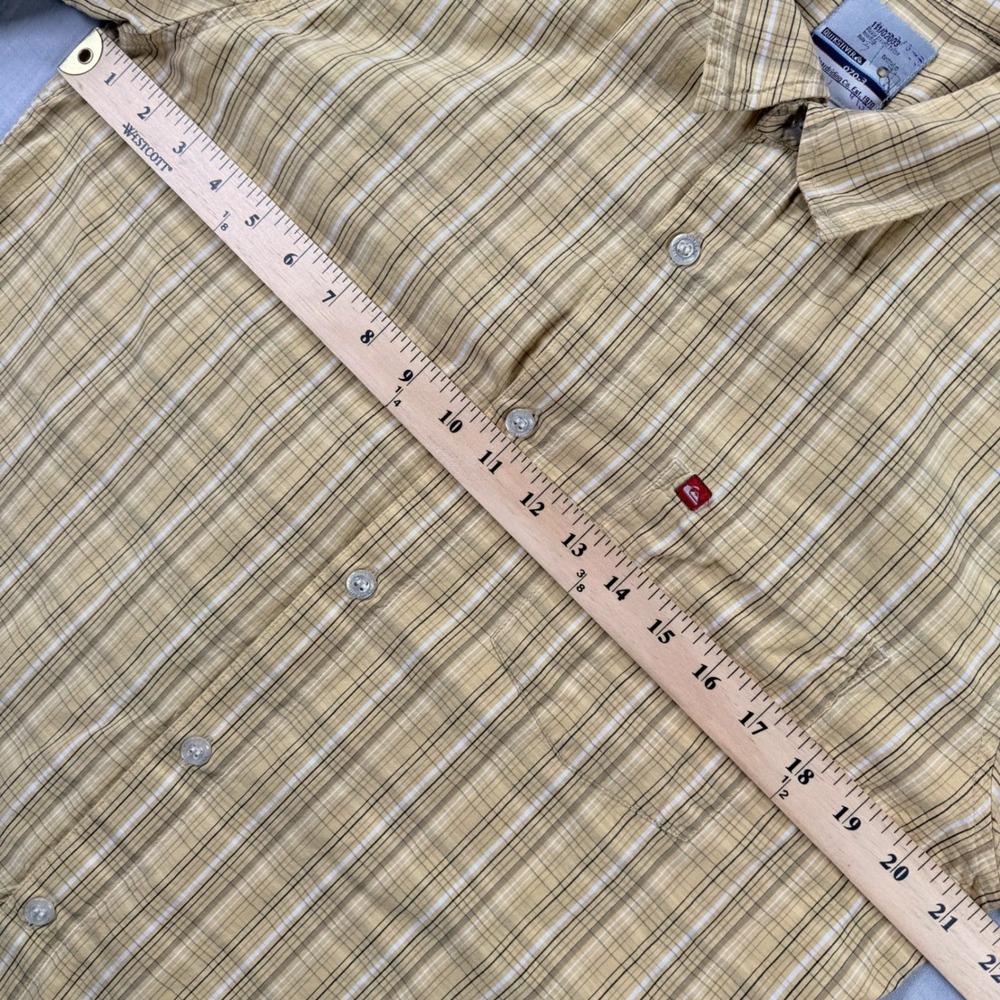 Vtg Y2k Quiksilver Men Med Butter Yellow Plaid S/S Button Up Shirt 2000s Skater - Picture 4 of 7